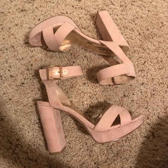 Nude blush guess chunky heels - Picture 3 of 4